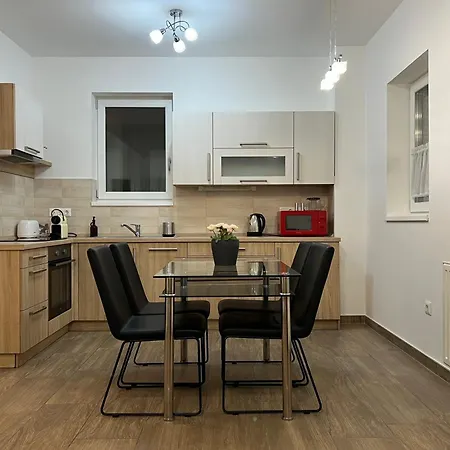 Nmg - Megyeri Ter 1a *